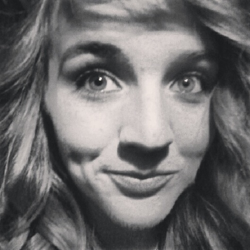 Writer. Journalist. Student. Life: I knew who I was this morning, but I've changed a few times since then.