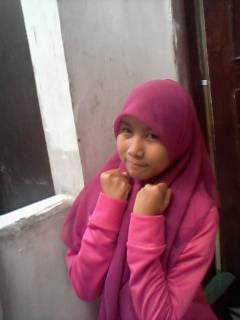 oktaviana_nika's profile picture. 