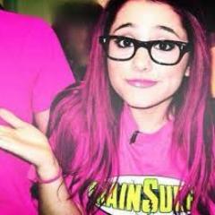 singer,actress,dancer im a cute girl you agree yea you do follow me.you are my idol @ArianaGrande .follow me twitter peeps