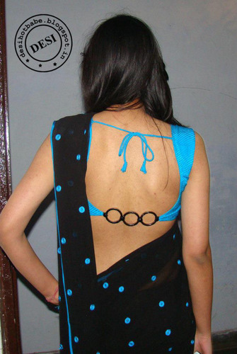 kavitaroy4's profile picture. in relation @toyboyYASH.. I wanna talk dirty and naughty..