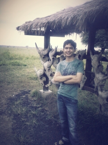 rizkiadrian's profile picture. 