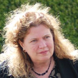 karenizod's profile picture. organisational consultant, writer, poet, lover of birds and wild places. D.Phil,  former Academic @ Tavi-Portman, current #LongCovid #ThereForME