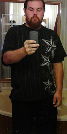 Single and lookin for 1 bi young hottie to have fun with no strings meaning looking for friend with benifits.