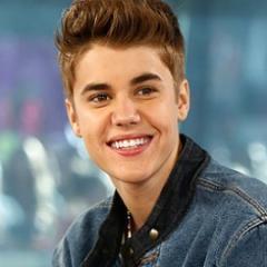 belieberjo2's profile picture. follow @iBelieberPeace because I just gave u a free follow. thanks. lysm 3