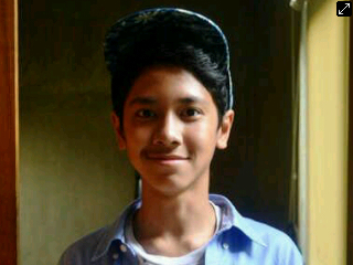 [Real] EmirMahiraadicteD. Cause EMD born to tell u, we love u @EmyrMahira♥. Here 2 adm. Enjoy guise!;D