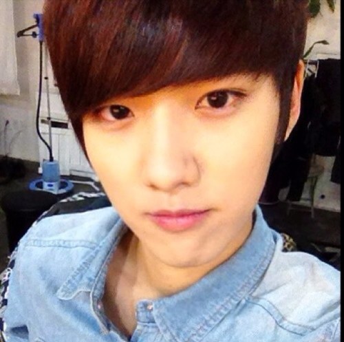 100% 조종환 (백퍼센트) #Vocalist #NotReal #Botthai #2NDbot #92line Please support 100% Fake Account of @100per_jonari
