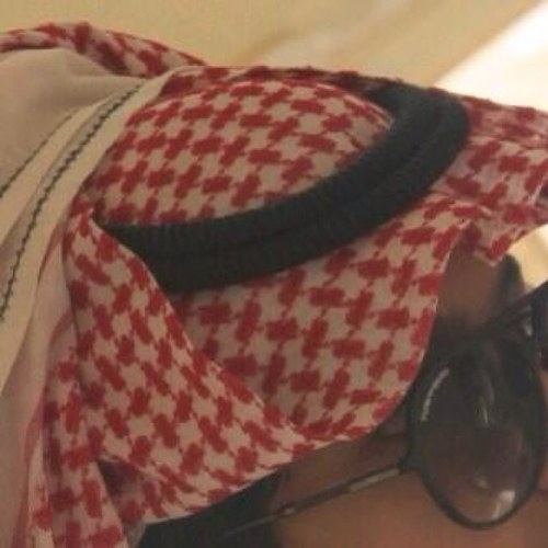 ‏ليـس المهـم مـن أنـا .. المهـم مـا أكتـب