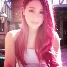 Official Ariana in Habblet