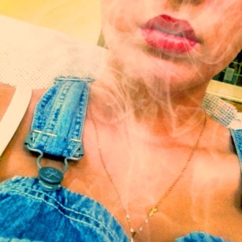 degenerate beauty queen