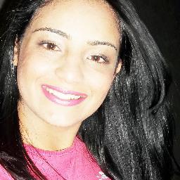 amo minha familia meu namorado e adoro sair dança