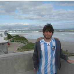 Papá de Tomy. Periodista Deportivo.