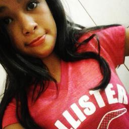 - fale o que quiser de mim, mas tenha a decência de olhar nos meus olhos enquanto falar, e tenha coragem para ouvir minha resposta 
fmz ? 2beijos ;* rÁ