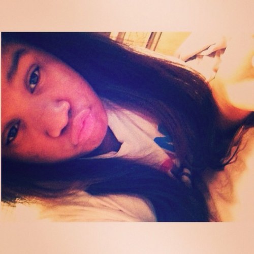 Hi , im Tamera , 15 , sophmore , and a LIVE A** SCENE , pretty to....NEW TWITTER #CrookedSmileWeCanStyleOnEm
