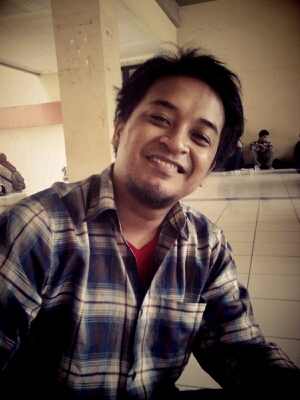 Hidup adalah perjuangan maka perjuangkanlah apa yang perlu diperjuangkan.