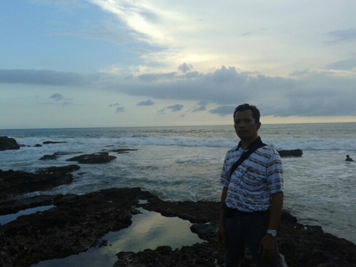 ndaruworo's profile picture. 