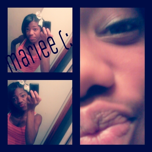 Follow Mee , I Follow Back (: