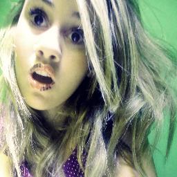 ( Cantora e Produtora Musical )