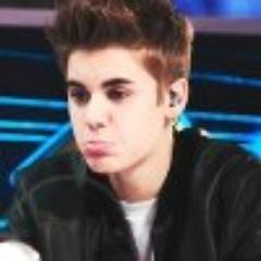 hello me is BELIEBER MARROCAN i love @justinbieber so mush. my only dream is see @justinbieber.
add me on facebook: http://t.co/OUnYeCKoGu