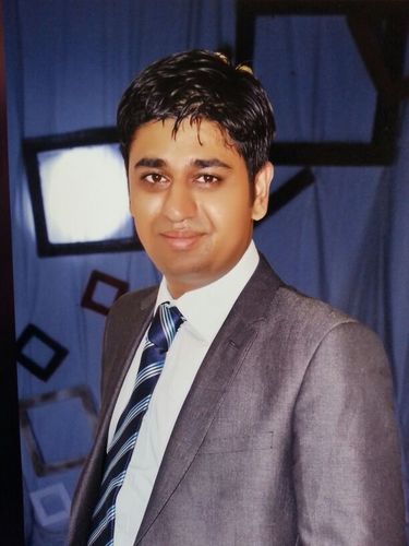 A researcher at KAUST. PhD from Imperial college London in Structural Ceramics. Fan of Iqbal's Poetry and Philosophy.