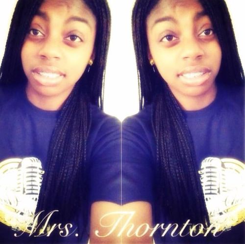 Hii . Dis Be Ke'Vishaa . iDont Caare Bout A Bio F__ck iT But Whilee uu On Here . Turn The Button Bluue Please .