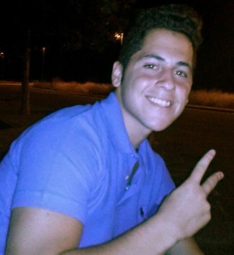 SIEMPRE TENGO SU MANO EN MI HOMBRO Y NUNCA ME ABANDONARA. JNV