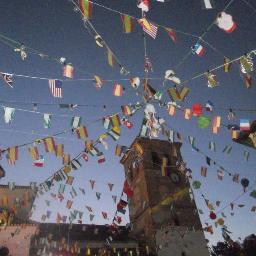 12, 13, 14 y 15 de septiembre. Gigantes y cabezudos, moros y cristianos. Pólvora, música y tradición. Viva Válor y su Santo Cristo de la Yedra.
