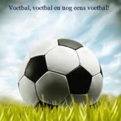 'voetbal voetbal en nog eens voetbal' allemaal retweets over het actuele voetbalnieuws
