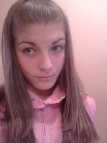 Hi!I'm Nina!I'm from Serbia..and i'm big directioner! 3