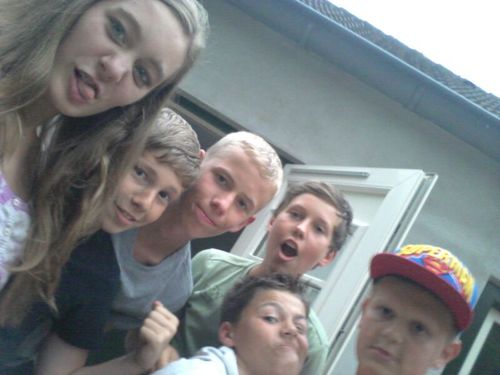 #TeamDisneyPrinceZz w/ @gestreeptvarken