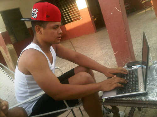 Materan94's profile picture. No Confies ni enti MISMO, no Hay Amigos En El INFIERNO..