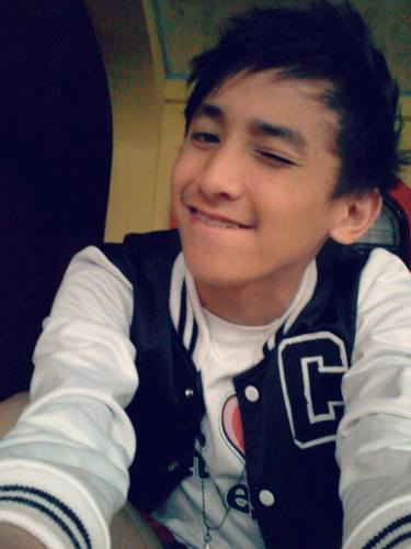 WillyZayn's profile picture. Follback?Just Mention Aku orangnya simple aja Aku aslinya orang california-indonesia ayah aku orang california bunda aku orang bandung jadi yang jelas aku islam