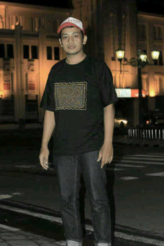 Walaupun lahir dlm keadaan miskin tapi aku gak mau mati dlm kedan miskin juga#visca barca#