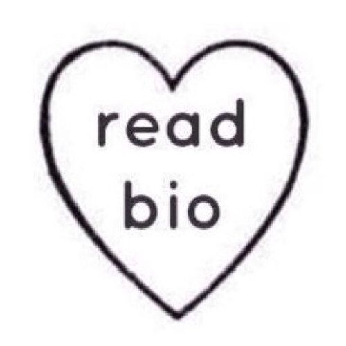 I gave you a free follow, now please follow @3hunnaaaK she wants to experience being a belieber & shes new to twitter