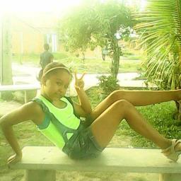 linda divina loca amistosa buena onda