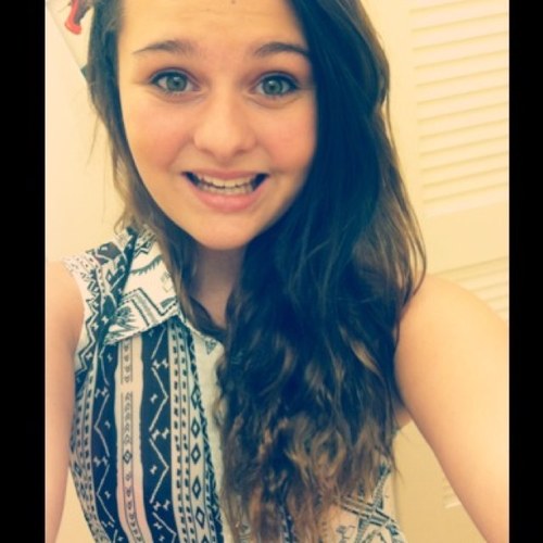 Account hacked follow @taylorcoffeyy