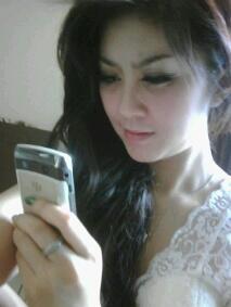♥ my self and my boyfriend , romantic , and friendly ..