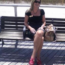 Living Life one day at a time. Tomorrow isnt promised so live and love the life you have nowI!! https://t.co/jI3sQeqdsd
https://t.co/pGZUjZzf0H@