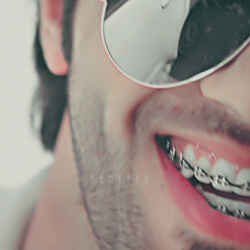 ‏​‏​‏​‏​‏​‏​‏​‏​‏​ﺳﻣـﻋت ﻟي ﺑﯾت ﻋﻟى دﻗت Ιﻟﻋۈد
ﺻۈت Ιﻟﺣزﯾن ۈﺻۈت ﻟﺣﻧﮪه ﺷﺣﻧي

اﻣﺳي ﺑﮪﻣي ۈ Ιﺻﺑح Ιﻟﺻﺑح ﺑي زۈد
 ۈدﻣۈع ﻋﯾﻧـــﻧي يَ Ιﻟﻏﺿي ﯾذرﻓﻧﻧي