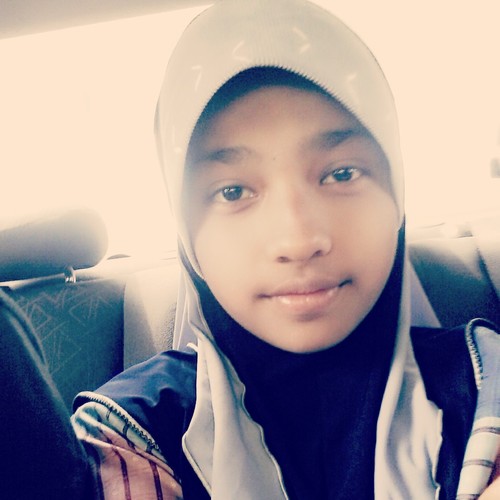 nuraishah_emily's profile picture. Hi.I'm Emily.Anyeonghaseyo.....Still single.Peace No War