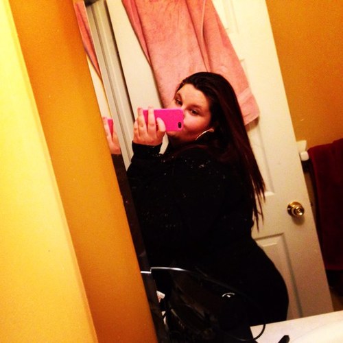 23 - Live, Laugh, Love & don't give a fuck about what anyone hasta say! :) #teamfollowback Instagram : sgiuliano_