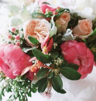 A boutique floral studio creating romantic floral decor with a whimsical touch.