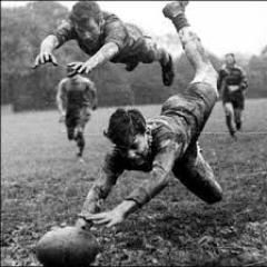 Fanatico del rugby,  Cruzado, luego existo. La pelota no se mancha! Carpe Diem.