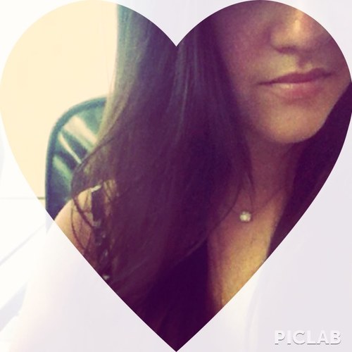 Every day should be a new adventure - make it worth your while.
AVI is me. 22. Pre-K teacher.