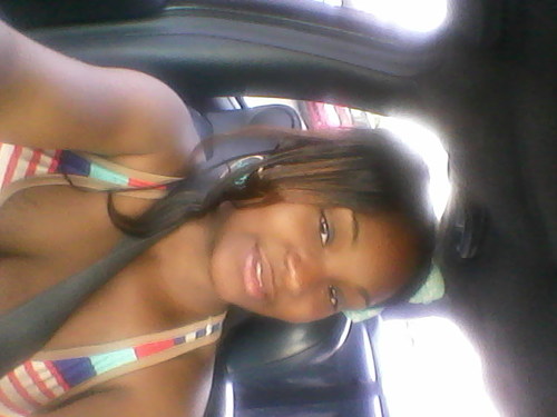 love is pain & pain is beauty.? im kind nd sweet hearted 3 but dont cross me but #FollowMelike now -- #TeamIDGAF , #TeamFollowMe ! #TeamCapicorn #TeamSouthside