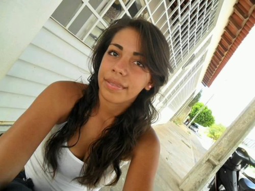 sou o que sou não o que dizem
                  cibelle véras...