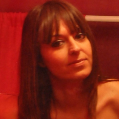 AntoUma's profile picture. Quelle come me guardano avanti, anche se il cuore rimane sempre qualche passo indietro.(Alda Merini)