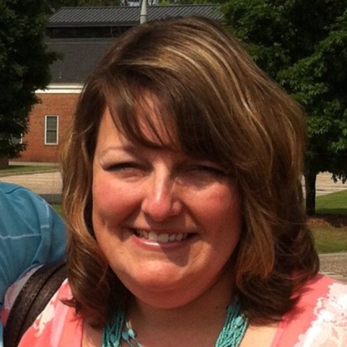 Twowaz2fal's profile picture. I'm a Teacher Assistant at Dixon Road Elementary! I love my job!