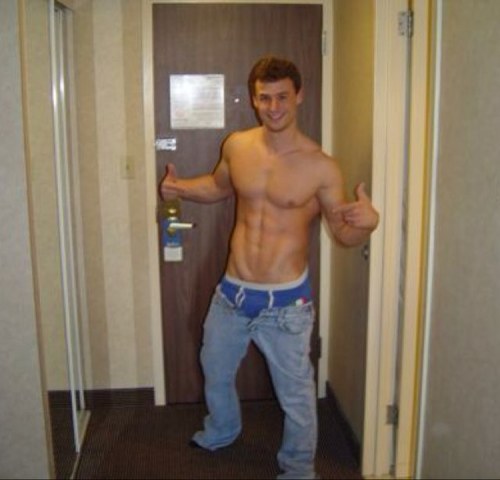 VicenzoLenox's profile picture. Zin in geilee meisjesss