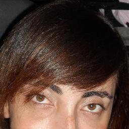 Eu me chamo Paula Ravenala,sou deficiente física, Sou Formada pela Faculdade de Serviço Social/ UFAL;