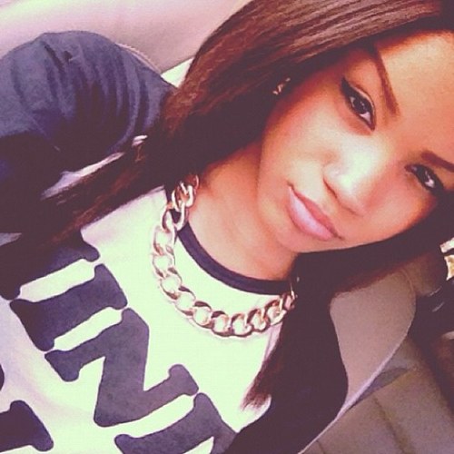 simplewords__'s profile picture. 